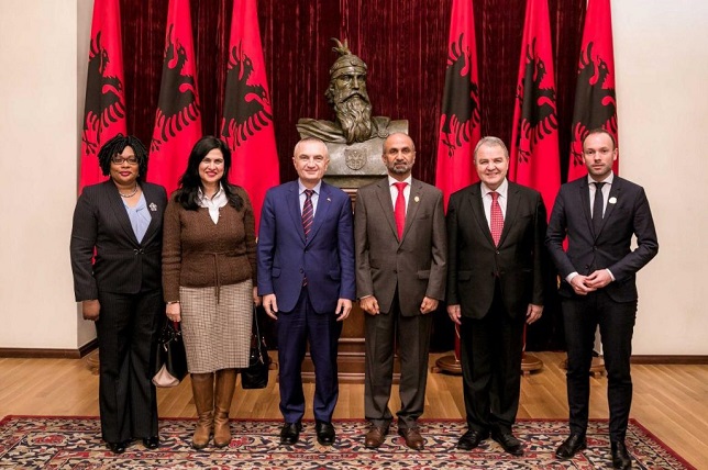 Presidenti Meta pret delegacionin e “Këshillit Botëror për Tolerancën dhe Paqen”