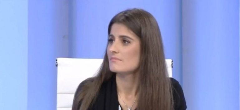 Ish-burri ia rrëmbeu, nëna: Më ktheni djalin ose do vras veten