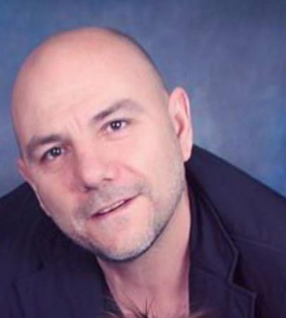 Iu këputën gjymtyrët nga shpërthimi i makinës, ky është biznesmeni i plagosur