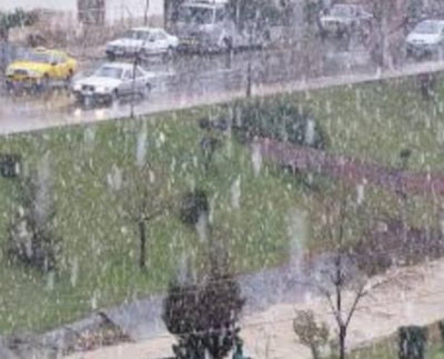 Dëborë në fundjavë/ Po në Tiranë kur do të bjerë? Sinoptikanët bëjnë parashikimin