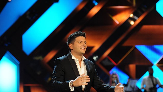 Ermali fton Donald Trump në emision: Bëni pyetjen tuaj, më e bukura merr vizën amerikane