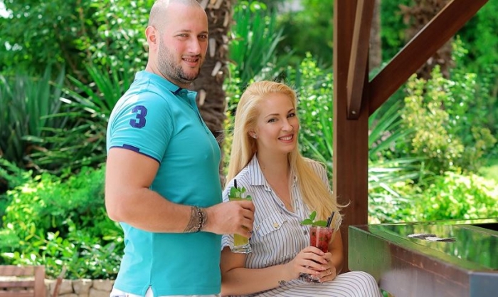 Nëse s’do ishte njohur me bashkëshorten, Flori i “Portokalli” do ishte lidhur me këtë moderatore shqiptare