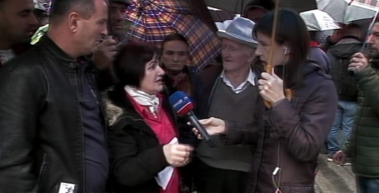 Gjuajti kryeministrin Rama me këpucë, burg autorit. Flet gruaja: Pse e bëri