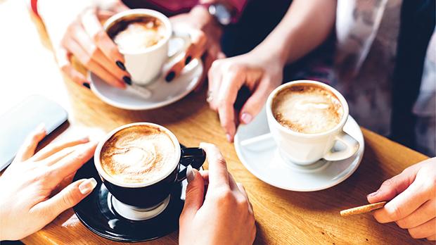 Sa kushton një kafe në qytetet e botës? Befason renditja e bankës zvicerane