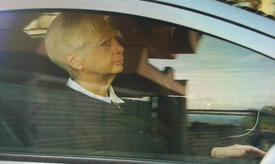 Deputetja greke mbërrin në shtëpinë e Kaçifës