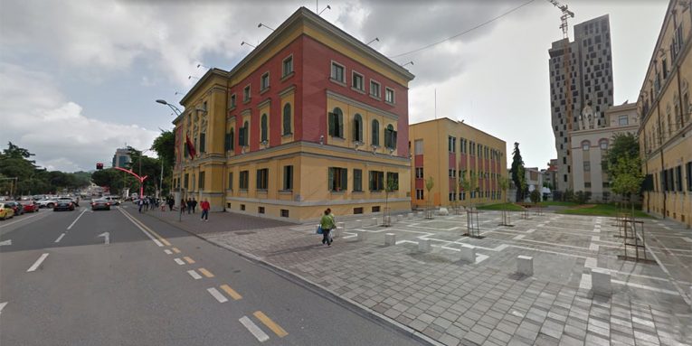 Deklarata për ndryshimin e kasave fiskale, reagon Ministri i Financave