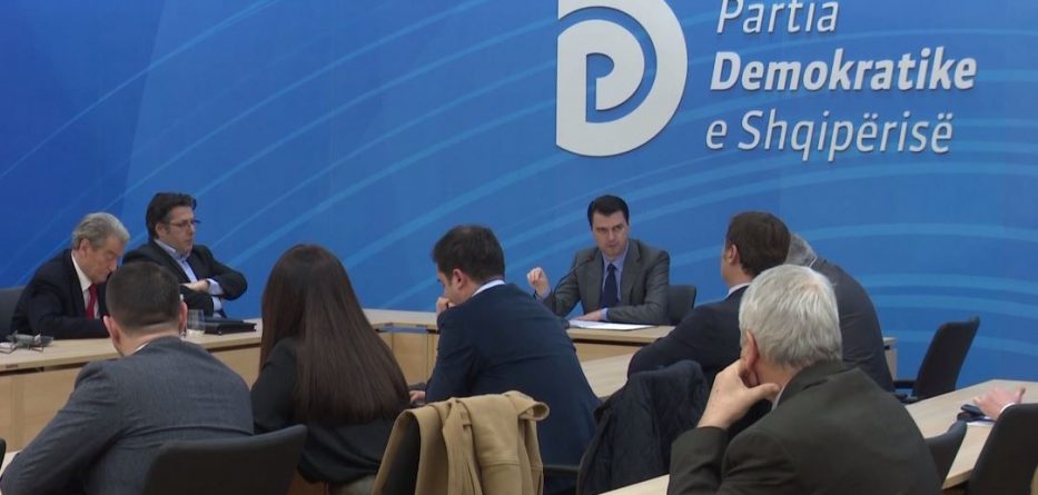 PD mbledh grupin parlamentar