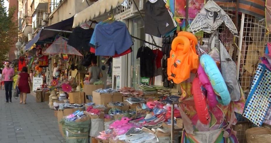 Kujdes nga enët e kuzhinës dhe lodrat, përmbajnë kimikate toksike