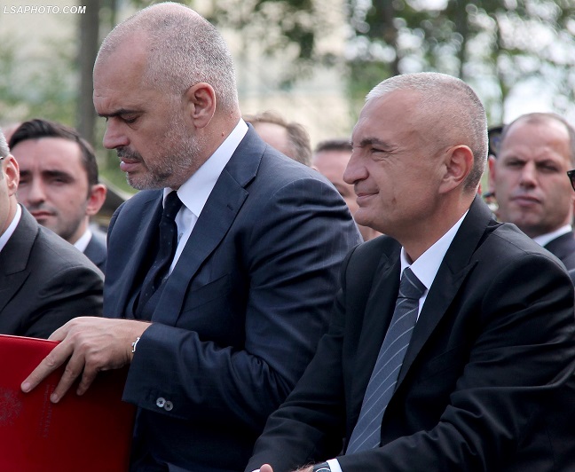 Presidenti Meta i prerë me kryeministrin Rama: Ka mbaruar koha kur…