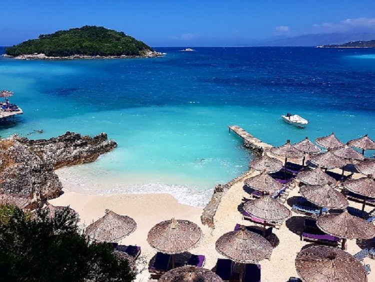 Shqipëria në 10 destinacionet më të mira për t’u vizituar në 2019-n sipas booking.com