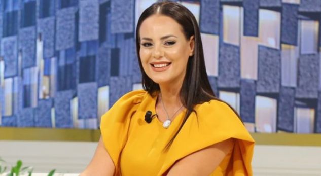 Moderatorja nga Durrësi flet për dëshirën për fëmijën e dytë dhe martesën