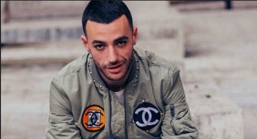 Një model si Stresi? Pedagogu: Mund të bëhet deputet