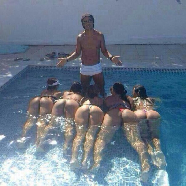 “Tekat” e çuditshme të futbollistëve të mëdhenj për një jetë hollivudiane