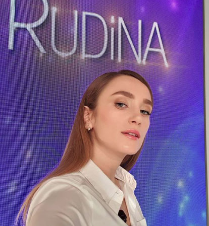 Si reagoi Venera kur Lindi iu ul në gjunjë dhe i propozoi?