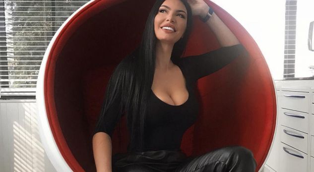 Zaimina Vasjari prezanton shtëpinë super-luksoze që ndan me biznesmenin nga Durrësi (FOTO & VIDEO)