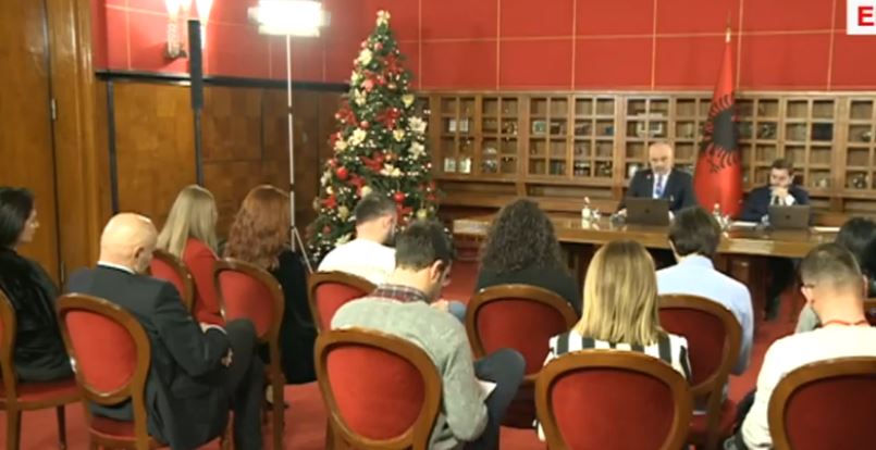 Rama: Ministrat e rinj më profesionistë se ata të 2013-ës