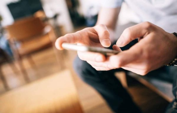 10 gjërat që mund të përdorni si shpërqëndrim për të mos t’i shkruajtur ish-të dashurit