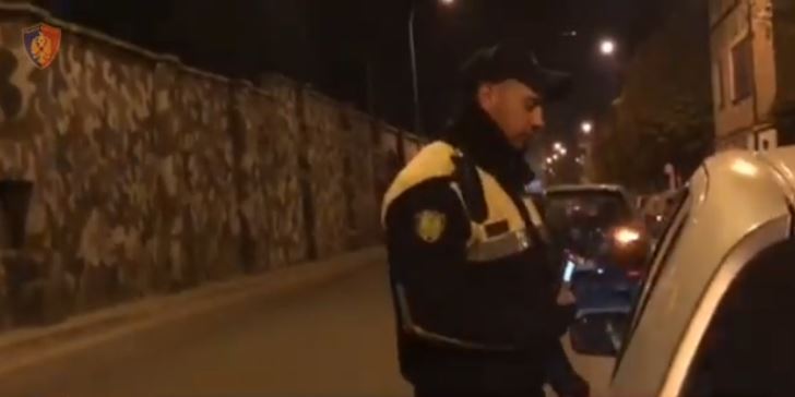 Shpejtësi dhe alkool, 21 drejtues automjetesh të arrestuar, 94 patenta të pezulluara