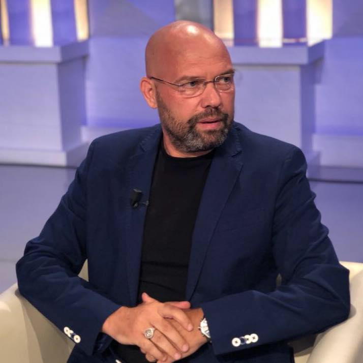 Manjani thirrje Ramës: Plotëso kërkesat, lëri bejtet elektronike!