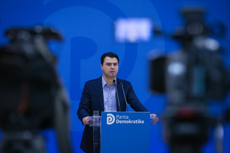 Basha: Të hetohet ministri dhe ARRSH për tenderin! Të gjithë në protestë