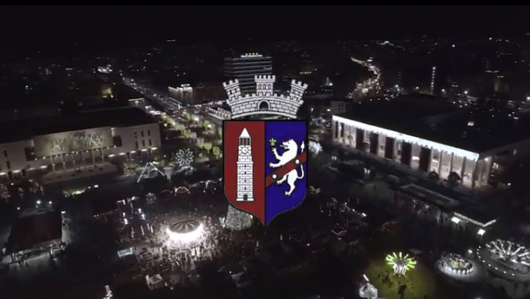 Viti i Ri/ Këngëtarët e njohur që ju presin në Sheshin “Skënderbej”