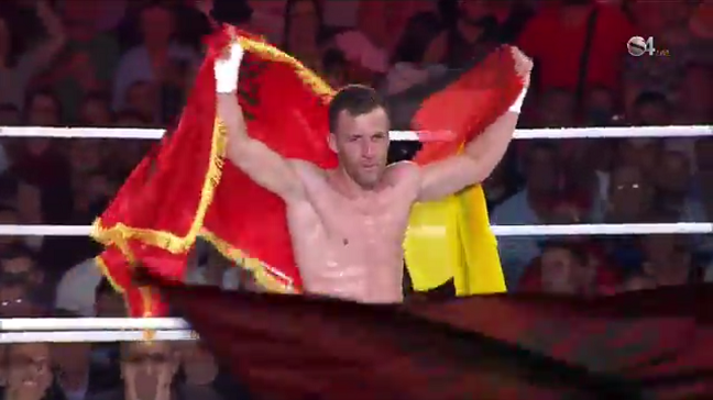 Ferit Keta kampioni i ri i botës në Kickbox