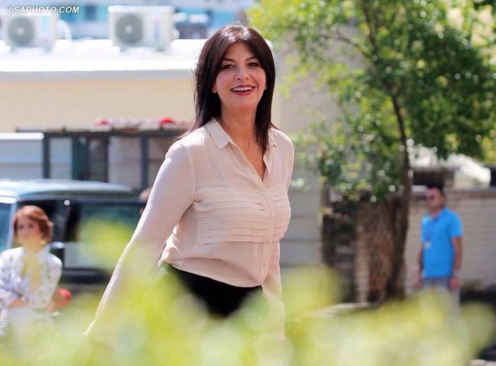 Topalli përkrah studentët: Po i japin dritë shprese vendit