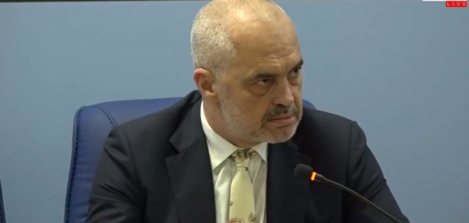 Rama: Mbase duhet të rishikojmë autonominë e universiteteve