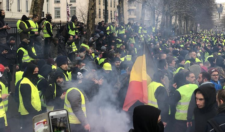 Protesta e “jelekëve të verdhë”, 43 mijë persona mbetetn të papunë në Francë