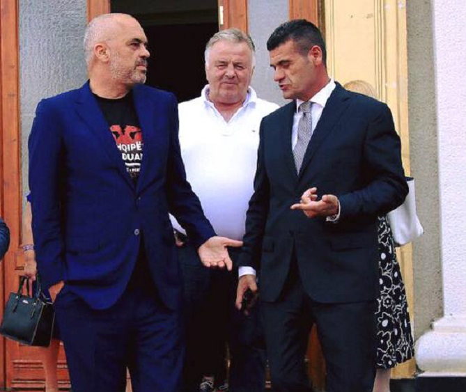 Patozi-Ramës: O kryetimonieri lundërthyer, tërhiq padinë e turpshme ndaj Tupes