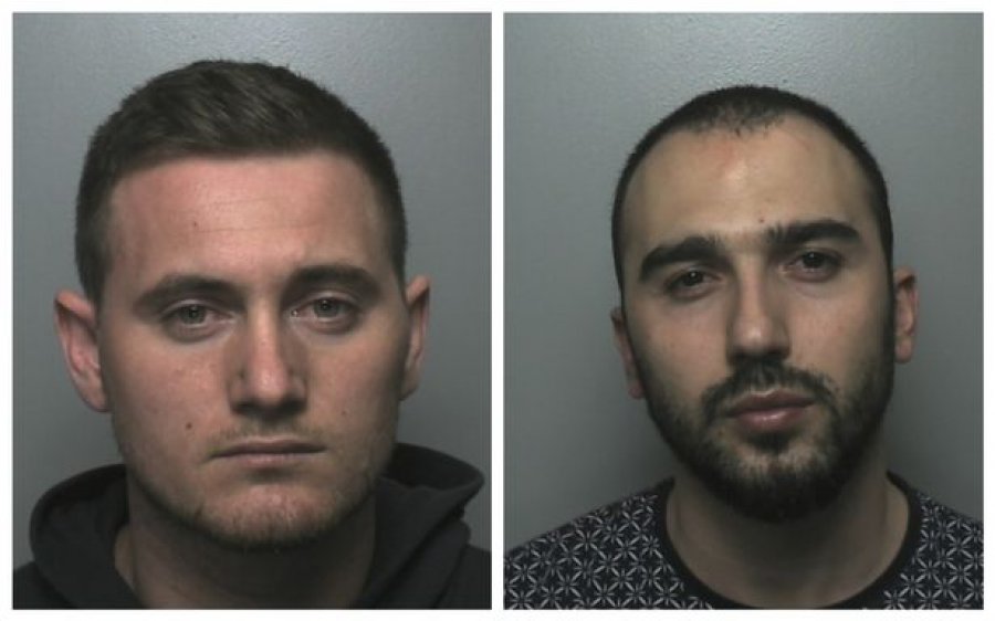 Shtëpia e mbushur me kanabis, arrestohen dy shqiptarë (EMRAT)