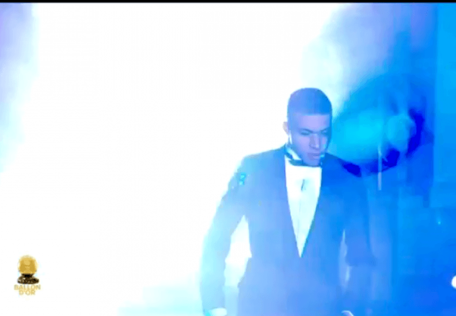 Jepet çmimi për lojtarin i ri më të mirë