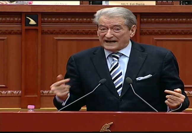 Berisha: Në PS ka shtylla krimi dhe skllevër