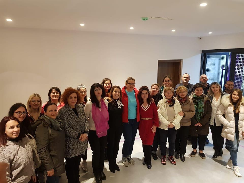 Zgjidhet kryetarja e Forumit të Gruas Socialiste