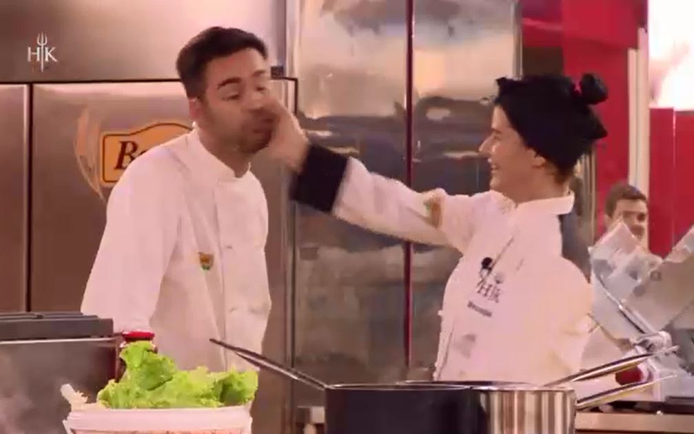 E papritur në ‘Hell’s Kitchen’, Brunilda godet me shuplakë Shef Renaton