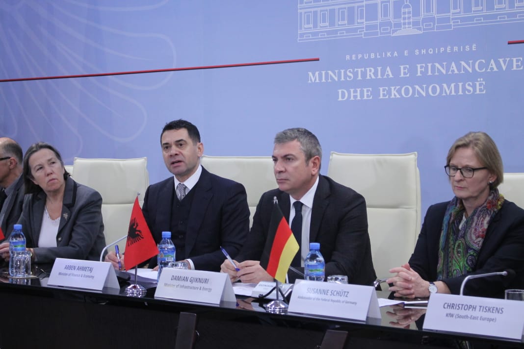 Firmoset marrëveshja për rikonstruksionin e konvikteve në kampusin universitar të Tiranës