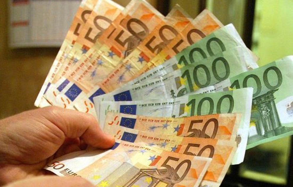 Euro nuk di të ndalet, sot rekordi më i ulët nga dhjetori i vitit 2008