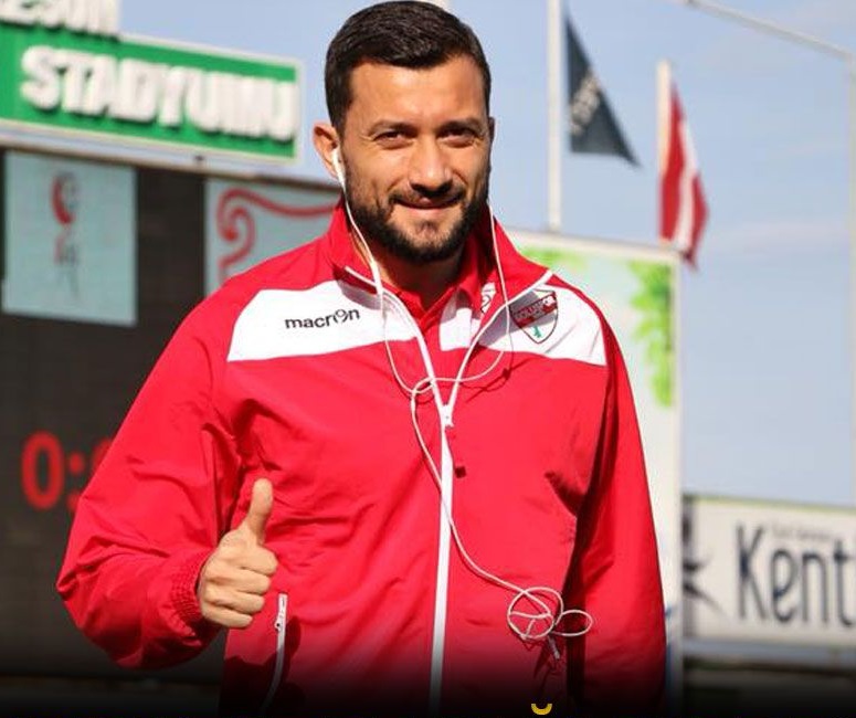 Frashëri dhe Arapi, Teuta po afron dy lojtarët e parë