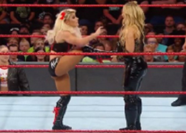 Goditje pa mëshirë dhe thyerje krahu, rrahja e vajzave që ka shokuar botën (VIDEO)