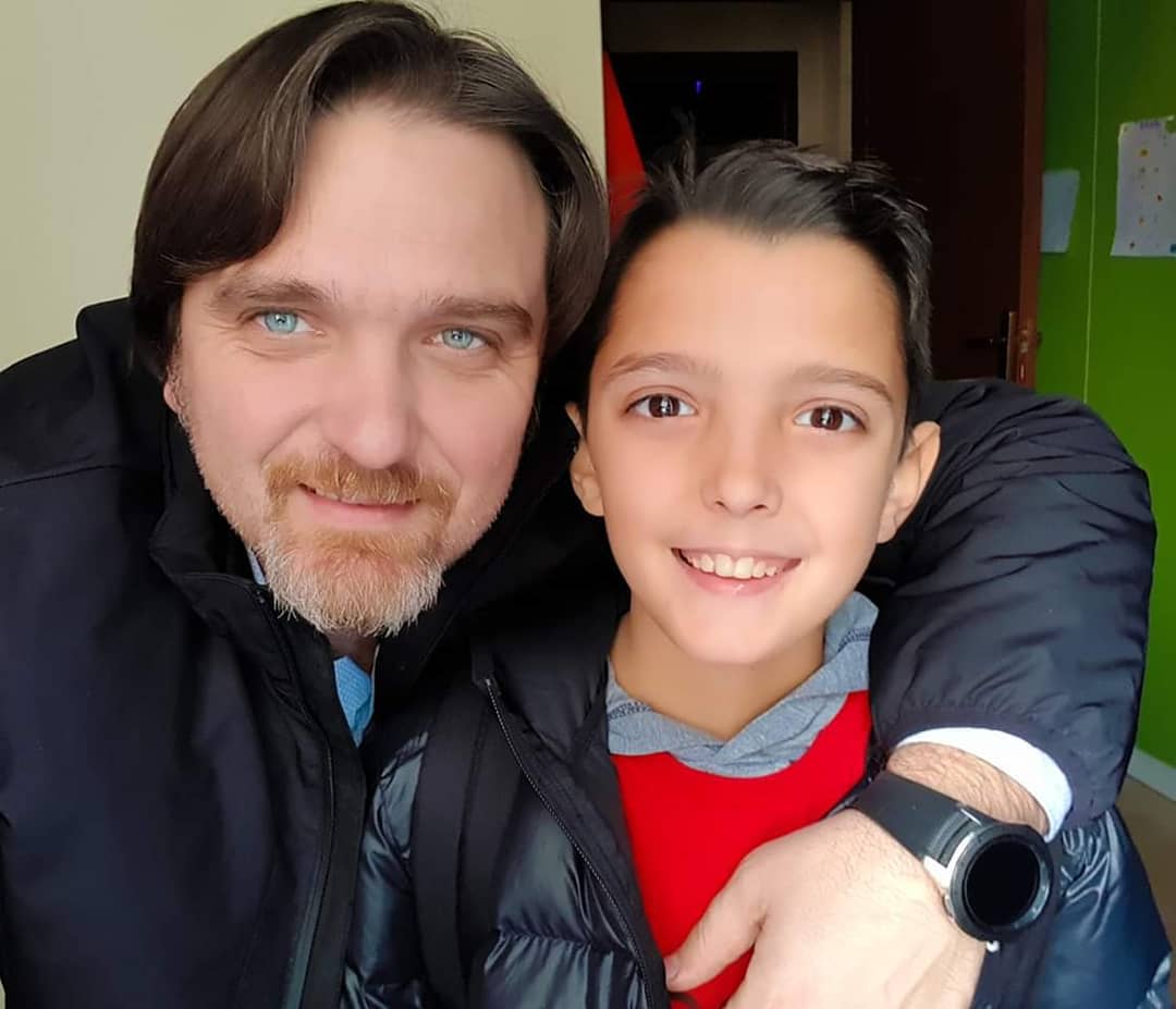 “Na zbukurove jetën”! Jul Deda më i emocionuar se kurrë më parë