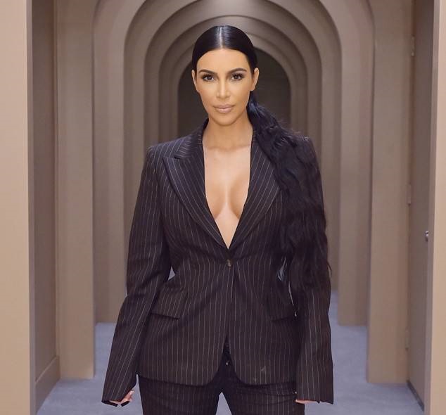 Kim zbulon përse fle me make-up: Mundohem ta ruaj grimin për dy ditë