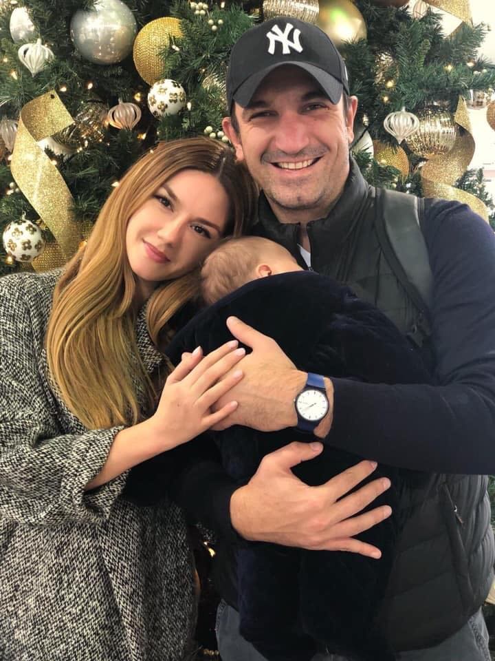 Erion Veliaj feston 39-vjetorin, poston foton e veçantë familjare me Ajolën dhe djalin