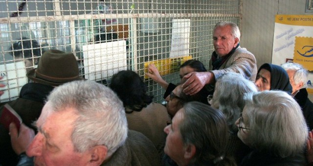 Sot nis shpërndarja e shpërblimeve për pensionistët, si mund ta merrni