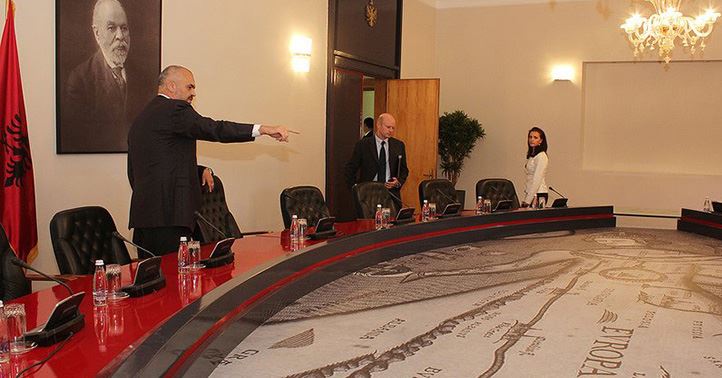 “Ndryshime ministrash në qeveri?! Do ikin disa besnikë të Ramës për të ardhur të tjerë”