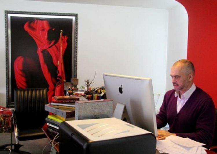 “Do luaj online”, Rama sqaron komentuesit për llotot: Shkurt muhabeti…