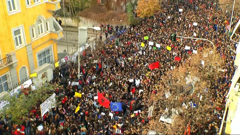 “Deutsche Welle” për protestën e studentëve: Politika po korr atë që ka mbjellë