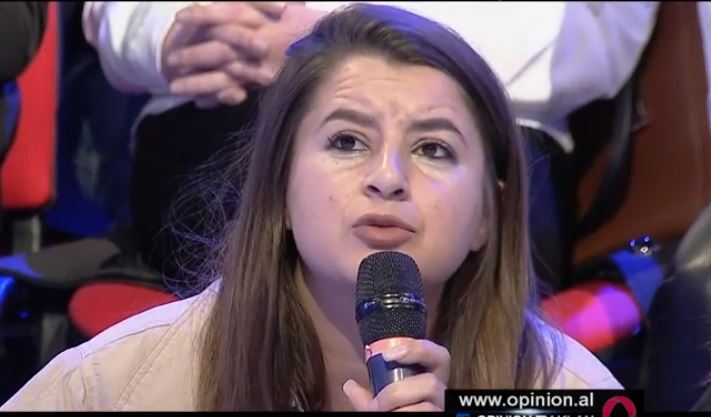 Studentja e UAMD-së: Lashë shkollën për shkak të kushteve ekonomike