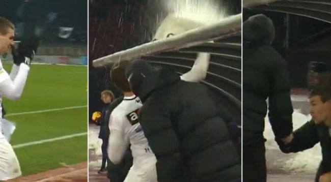 U zëvendësua nga trajneri, futbollisti shqiptar thyen me grushte stolin e rezervave (VIDEO)