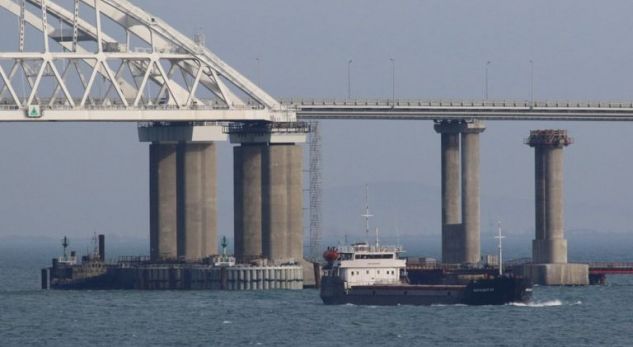 Rusia i zhbllokon pjesërisht portet ukrainase