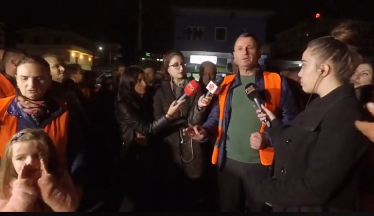 Banorët e Astirit në protestë: Krishtlindjet janë të plagosura për ne